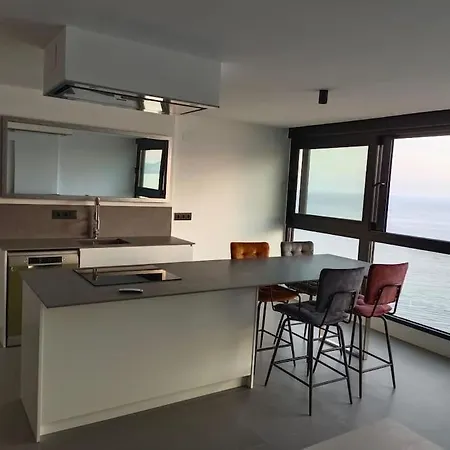 Apartment Estupendo En Planta 23 Primera Linea Benidorm